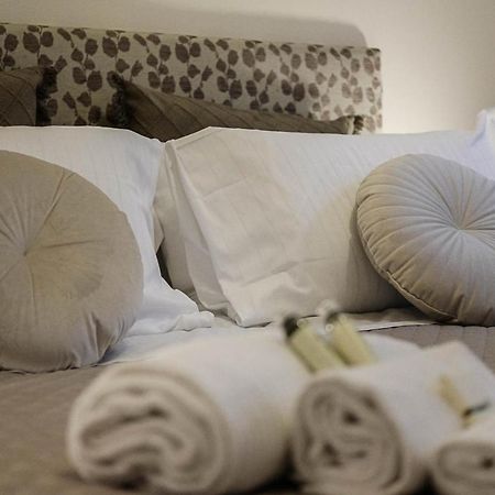 Verona Suites And Rooms 외부 사진