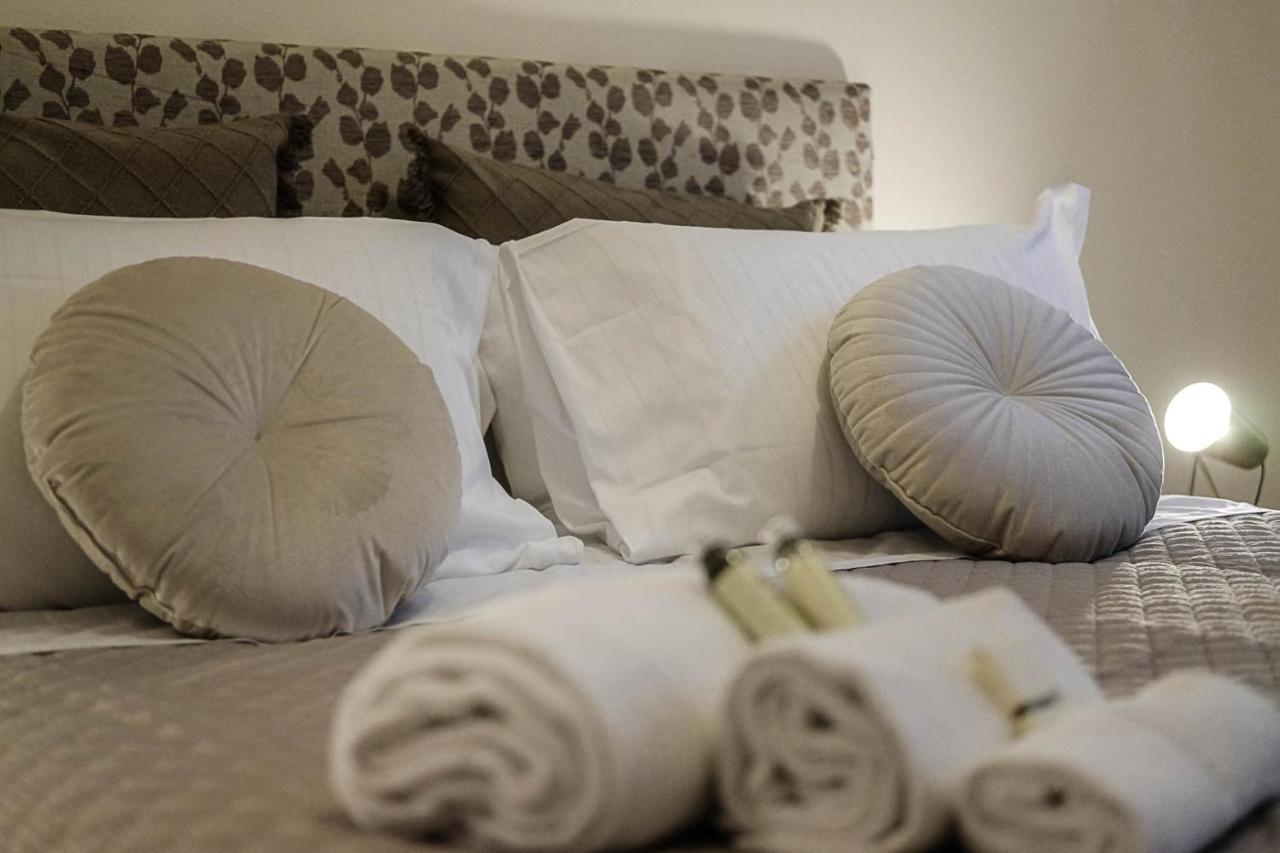 Verona Suites And Rooms 외부 사진